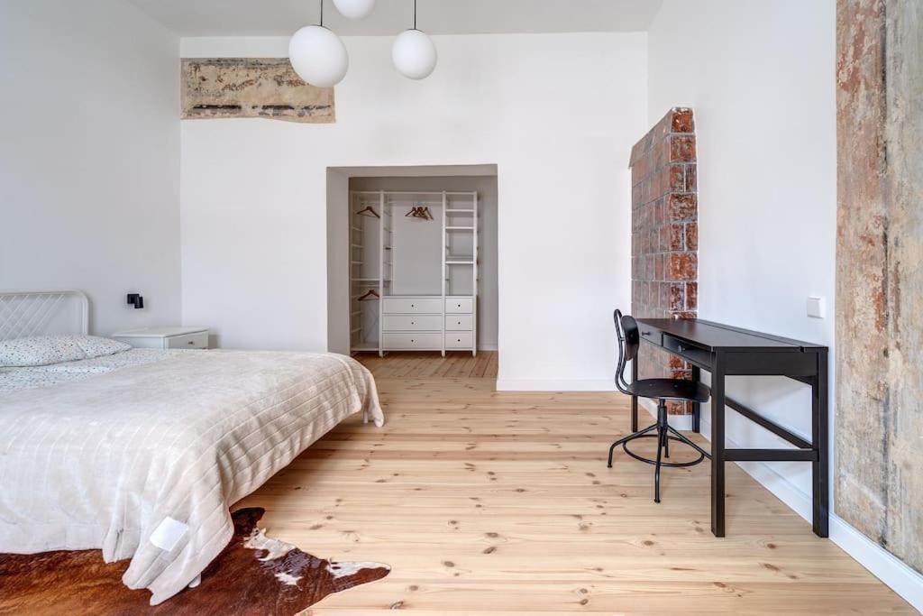 Spacious 2-Bedroom Flat In Old Town By Urban Rent Wilno Zewnętrze zdjęcie