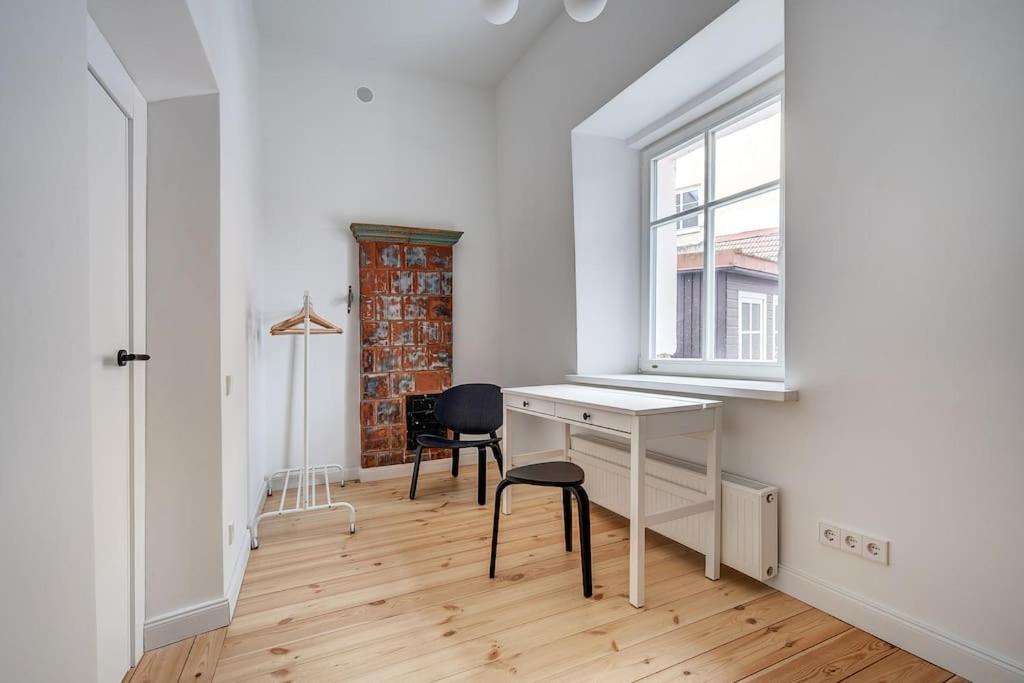 Spacious 2-Bedroom Flat In Old Town By Urban Rent Wilno Zewnętrze zdjęcie